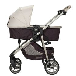 Stroller- Safety 1st Deluxe Grow and Go
