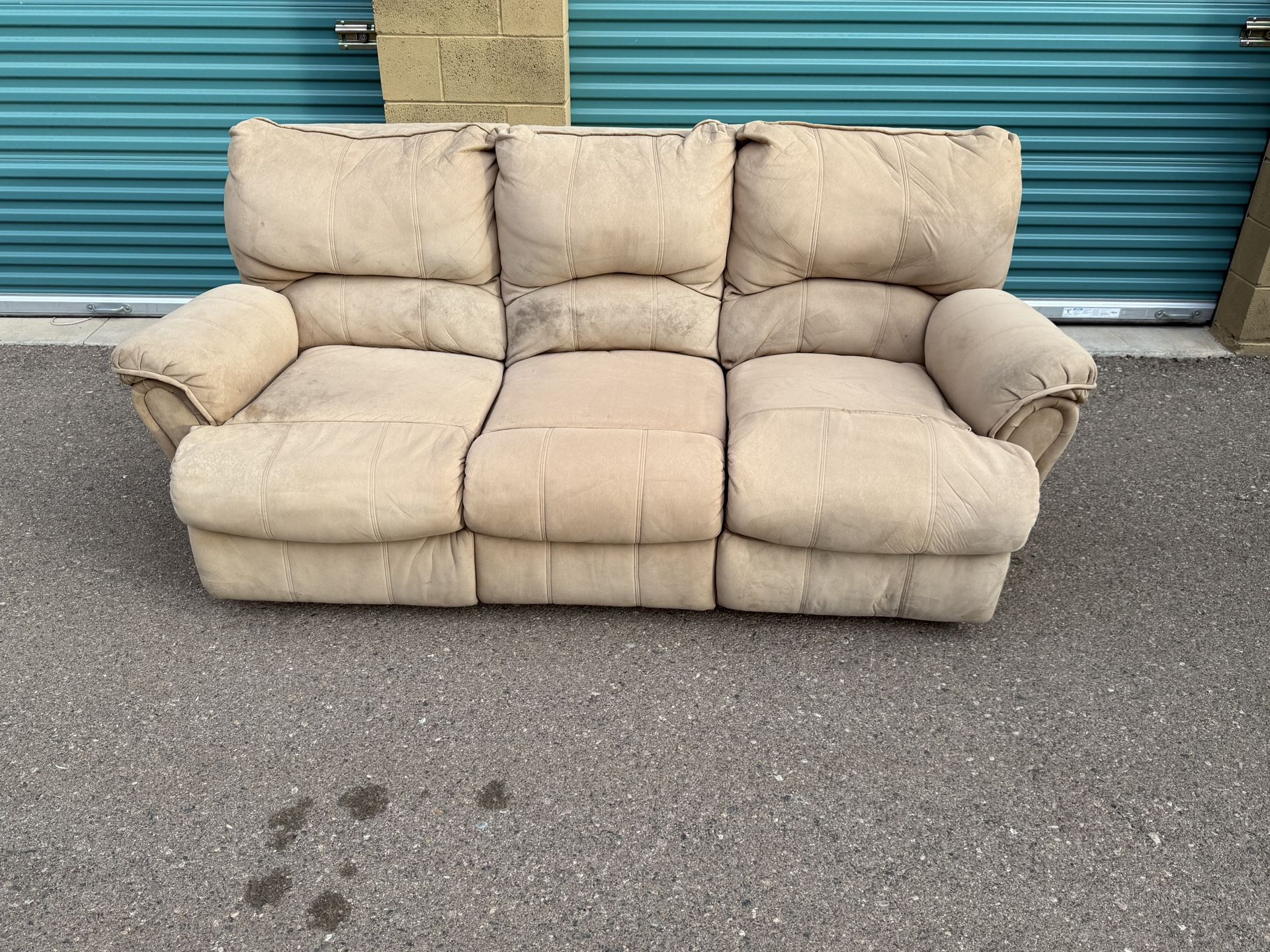 Reclining Couch *FREE*