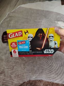 Small Star Wars containers
6 lids and 6 containers