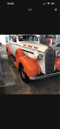 Vintage Classic Car Pick Your Part