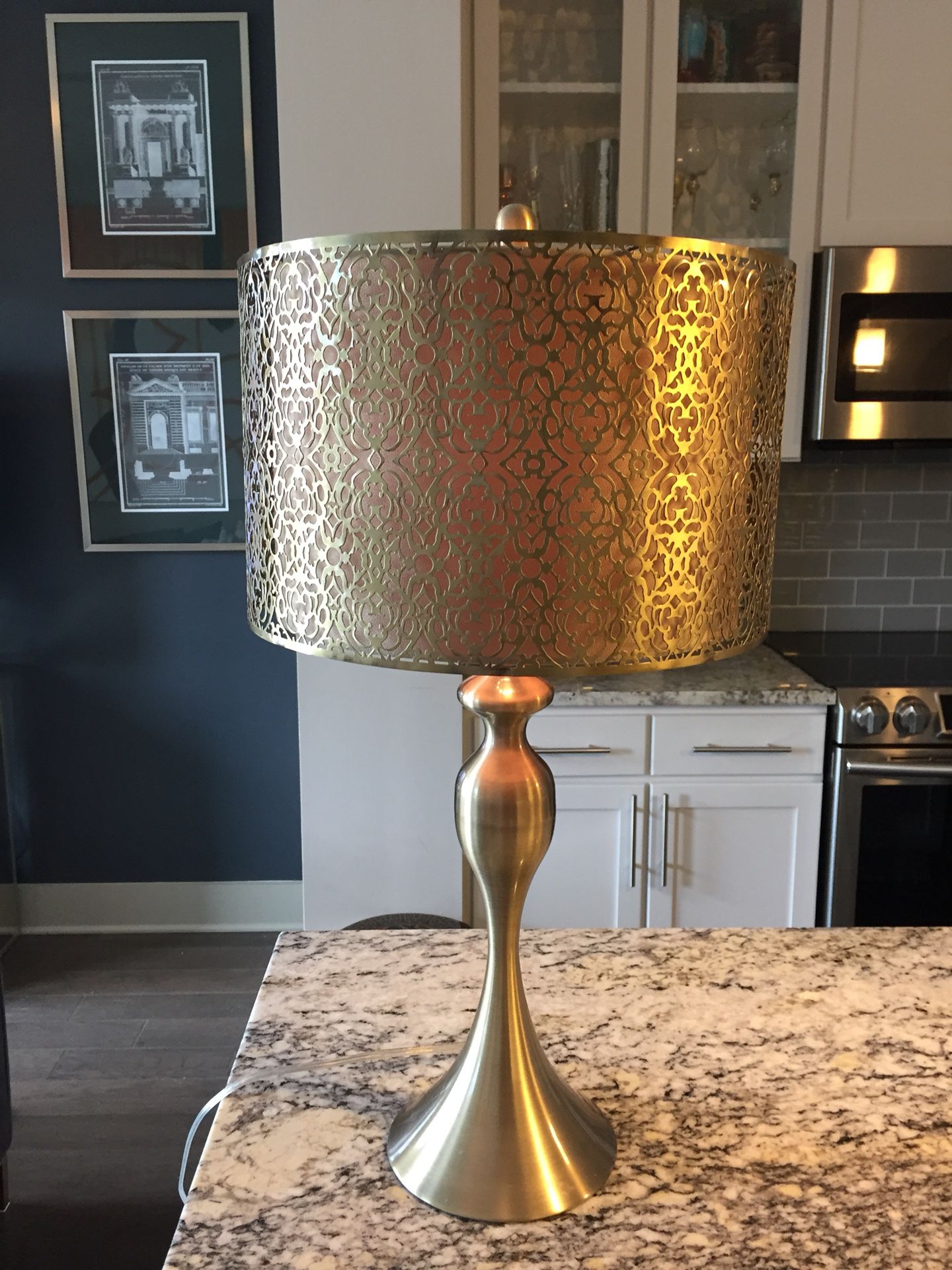 Brushed brass lamp