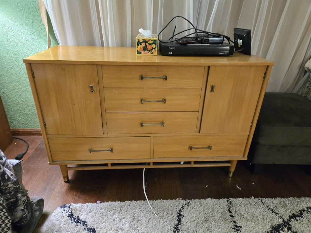 ESTATE SALE! MOVING OUT OF STATE... ALL MUST GO!