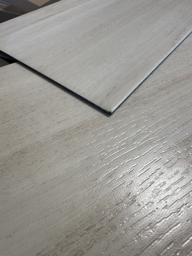 Vinyl Plank On Sale‼️🔥🔥