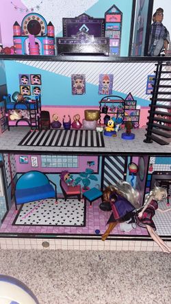 lol doll house