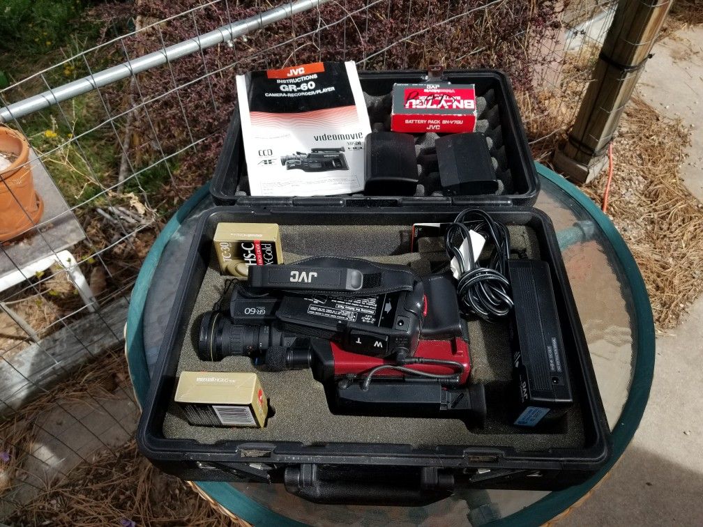 JVC GR 60 U Camcorder bundle