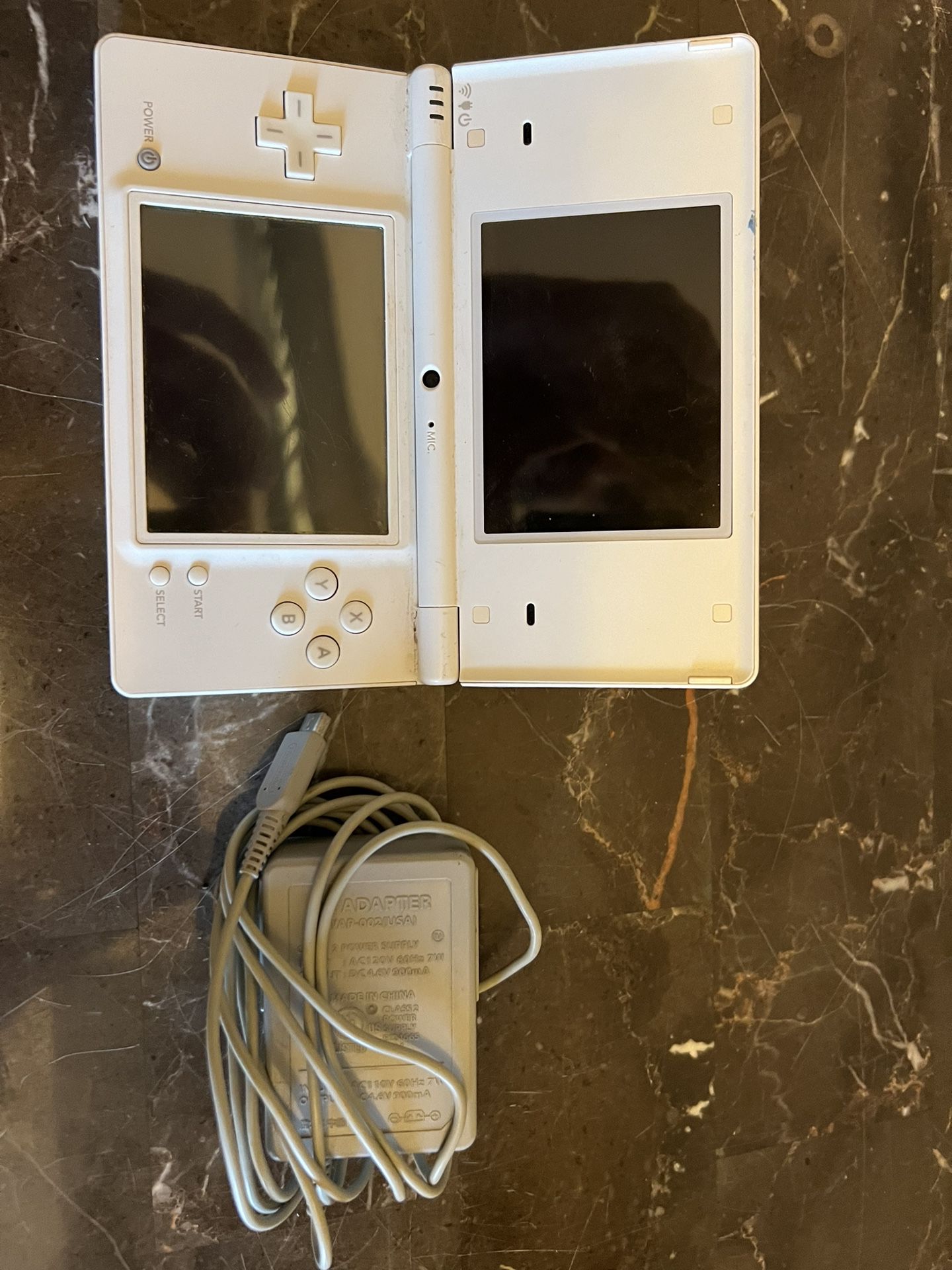 Nintendo DSI With Charger