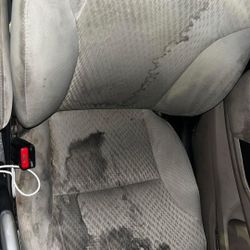 SERVICIO MÓVIL DETALLADO DE CARROS Y DESMANCHADO DE ASIENTOS Y CARPETAS 