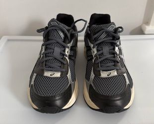 Asics size 9.5