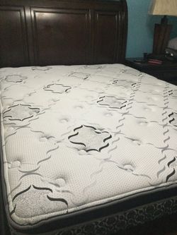 Mattress Queen size