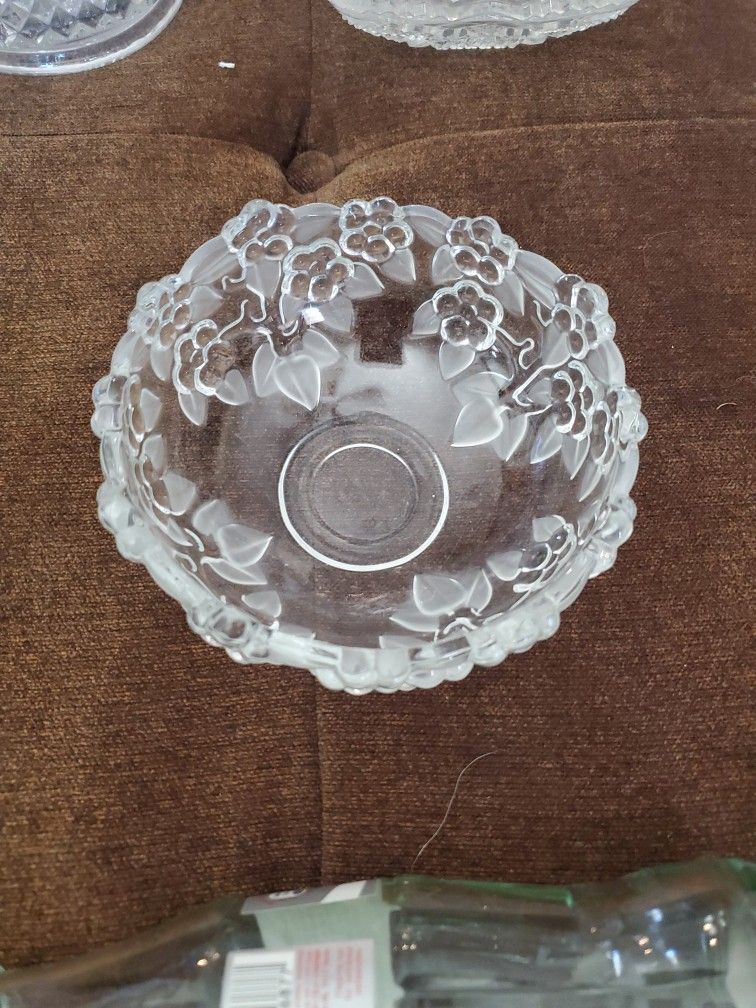 Vintage Mikasa Walther Crystal Round Fruit Bowl Walther Glass floral 5.5" Wide
