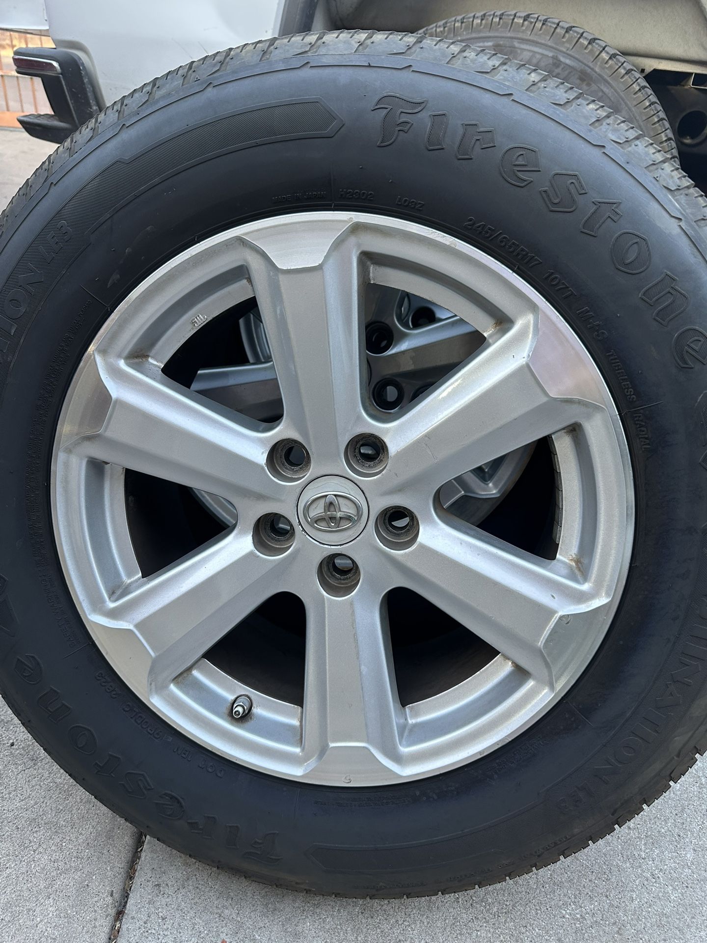 Toyota Highlander Wheels And Tiles