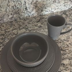 Plates, Cups, and Bowls