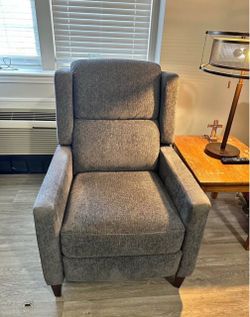 La-Z-Boy Premium Recliner for Sale
