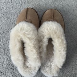 uggs slides