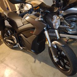 2016  Electric Motorcycle Zero S 