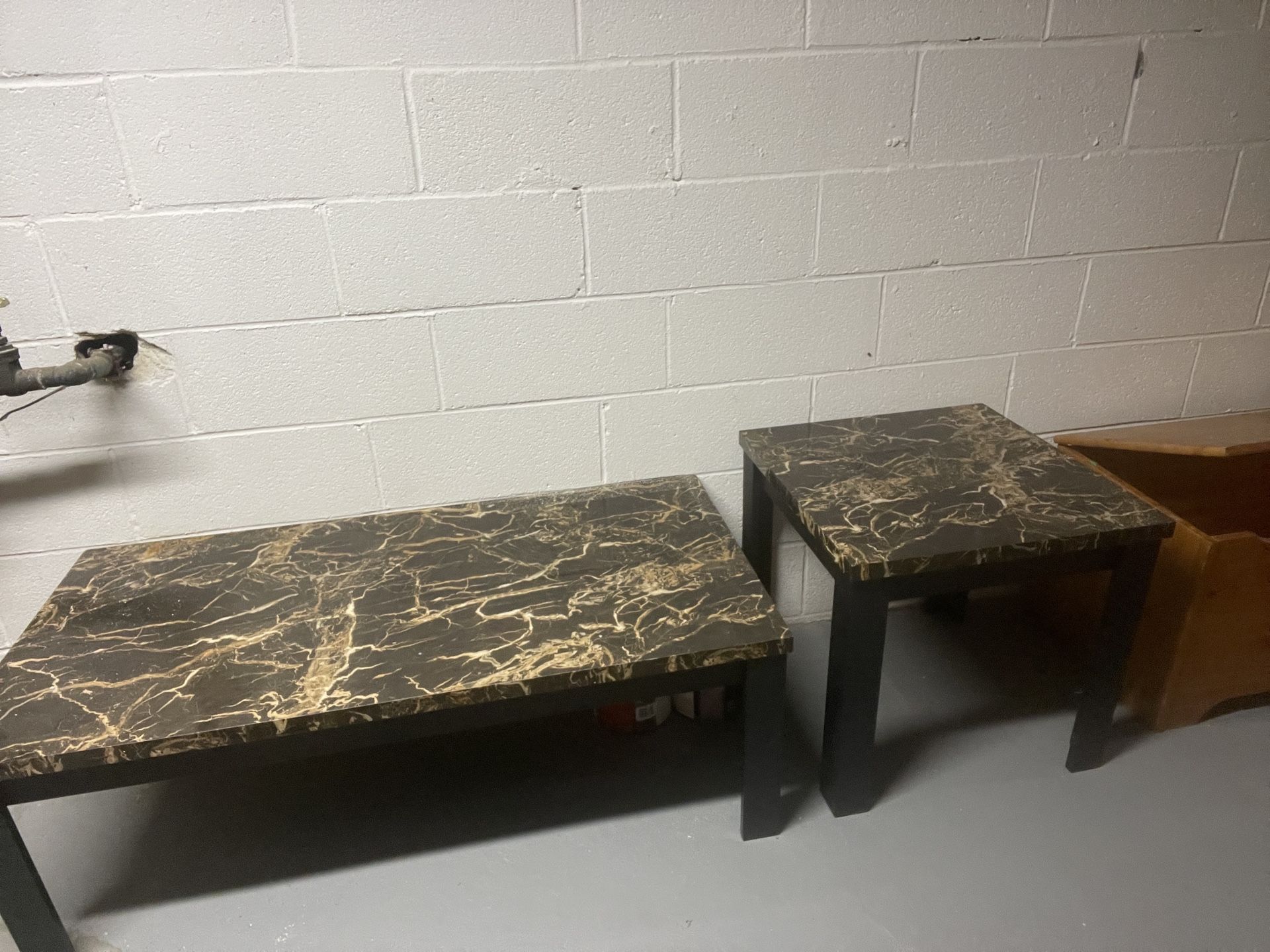 Coffee Table And End Table 