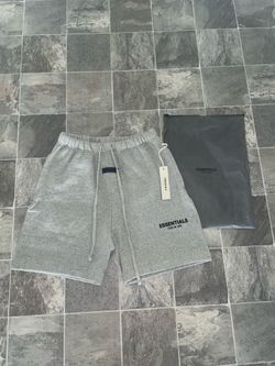 Fear of God Essentials Sweatshort 'Dark Oatmeal' Size: Large
