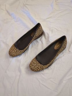 Cole Haan Nike Air Flats 8.5 - Leapord Print - Never Worn