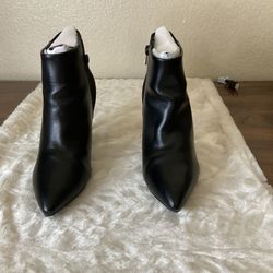 Worthington Pointed Toe Booties Wor Lorna Black Memory Foam Size 8M NWT