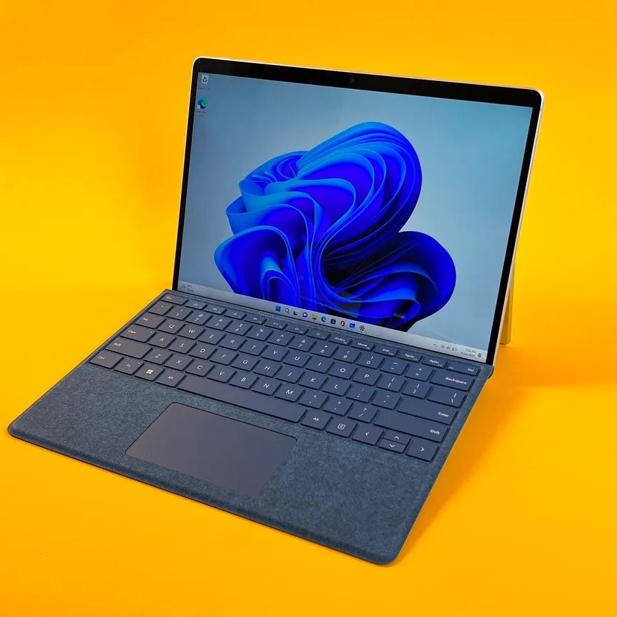 Microsoft Surface Pro 9 with Signature Keyboard and Slim Pen 2