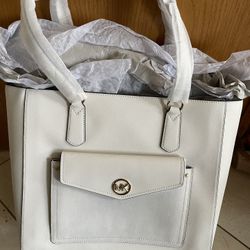 Michael Kors - White 