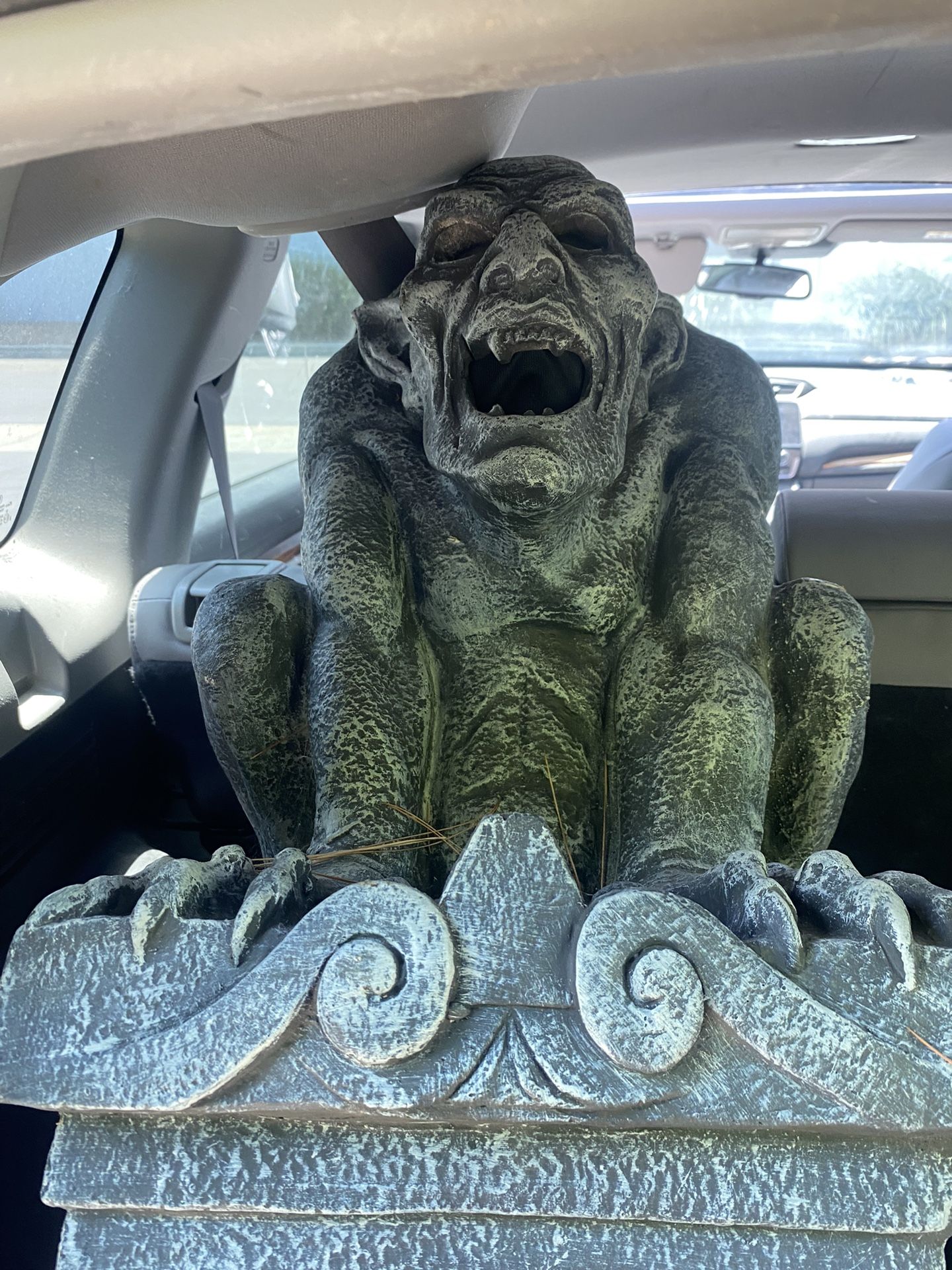 Gargoyle Statue Pretty Cool