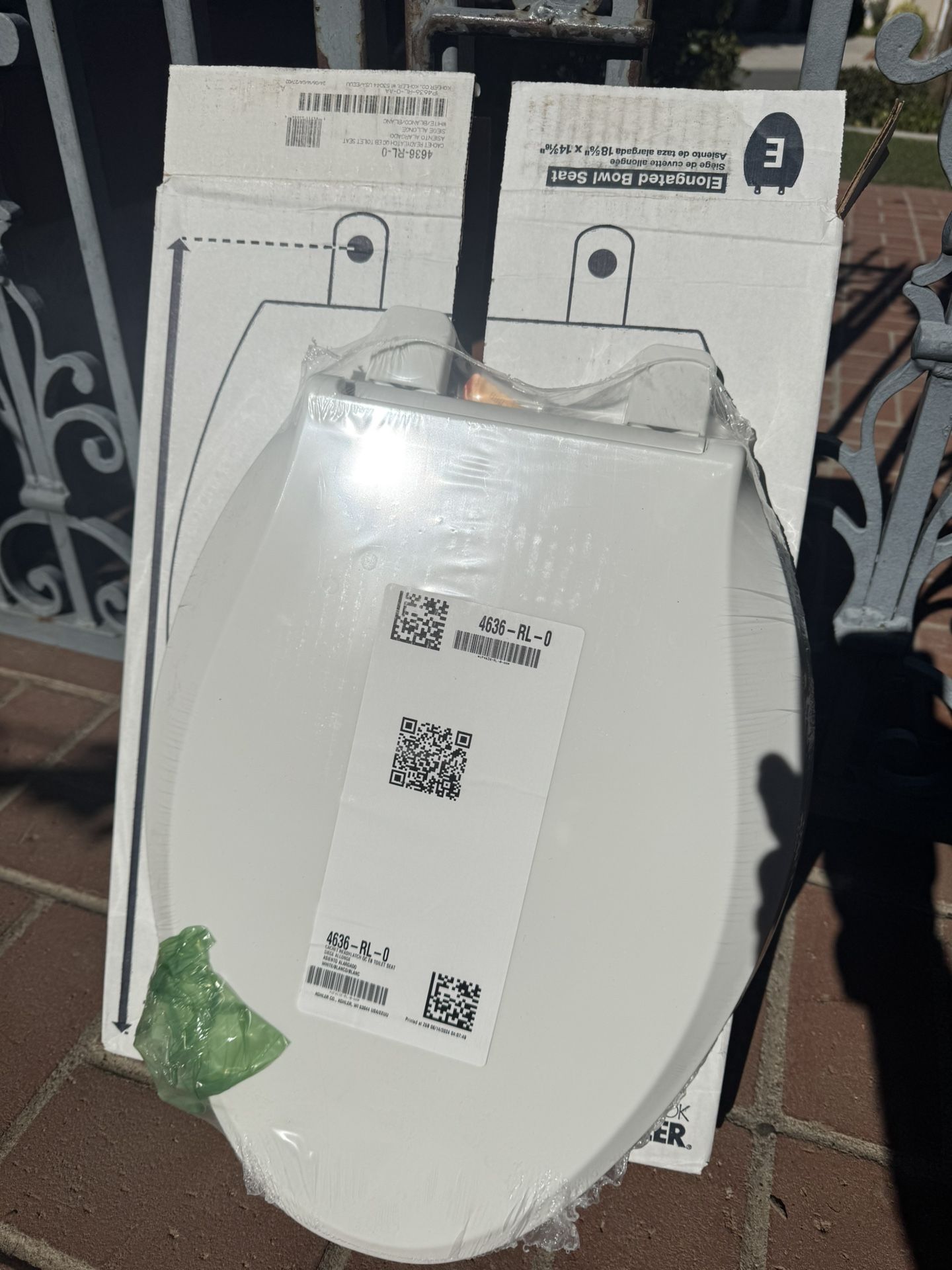 NEW Kohler Elongated Toilet Bowl Seat