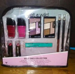 Wet & wild gift set
