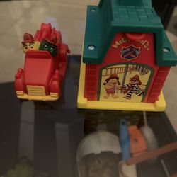 McDonalds 1993 Station Firefighter Toy