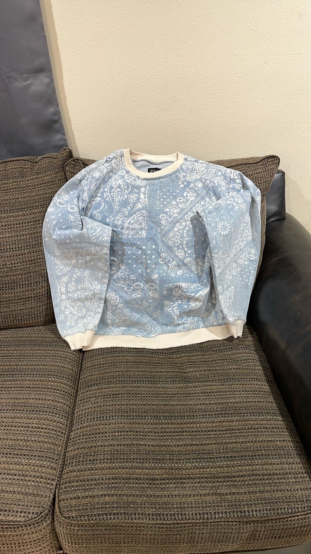 ZARA Size Usa Small Denim Bandanna Patterns Sweater.