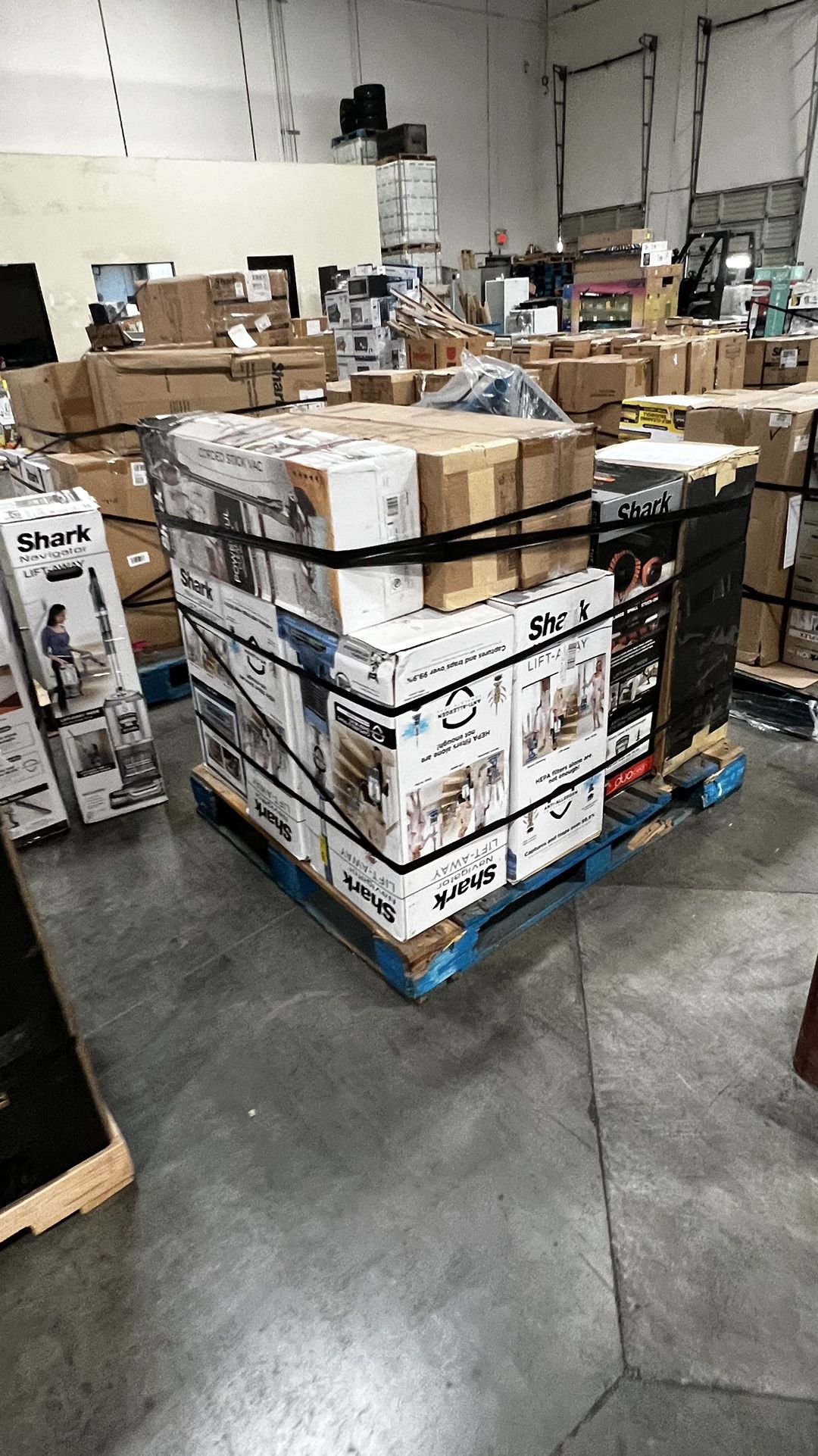 Shark Ninja Vacuums Pots Pans Air Fryers Steamers Sweepers Mops Miscellaneous Products Virgin Returns