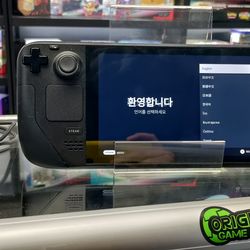 Steam deck 256GB with customer clear shell