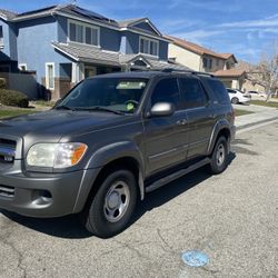 2005 Toyota Sequoia