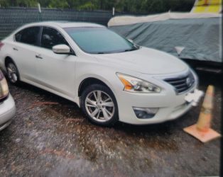 2013 Nissan Altima SV