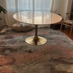Tulip Table Oval - Lacquer W/ brass base