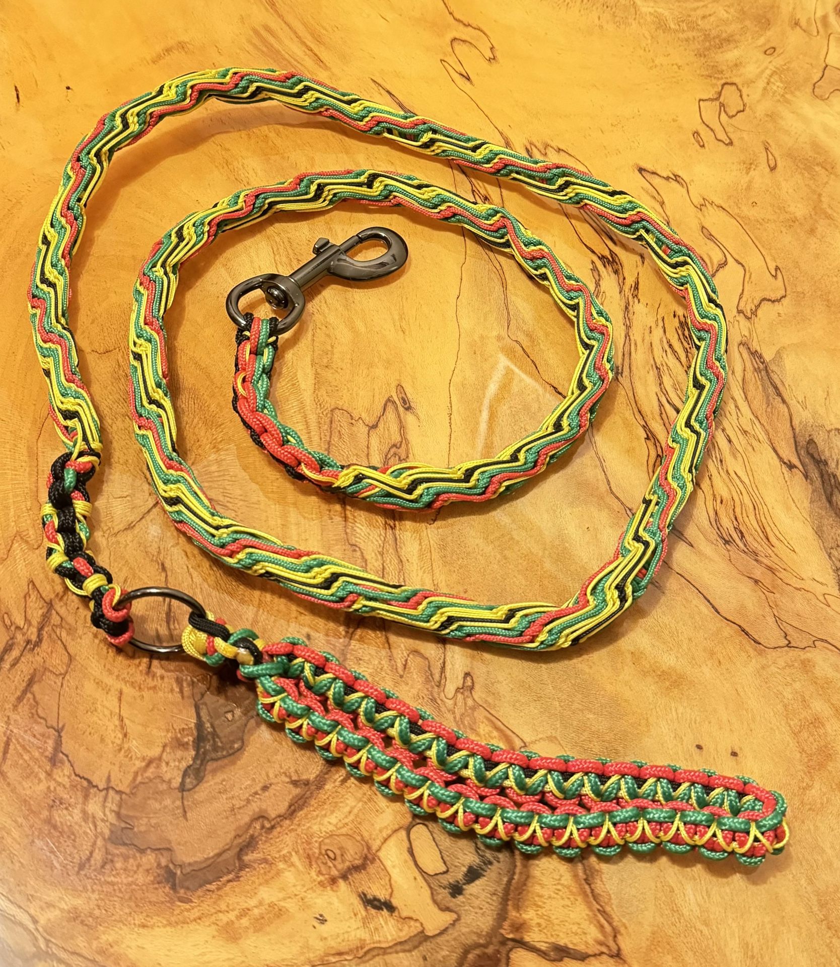 Veteran Made Custom Paracord Pet Leash