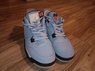 Nike Jordan 4 Retro University Blue