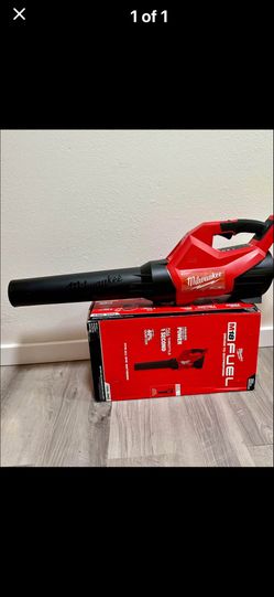 Milwaukee Fuel Blower 