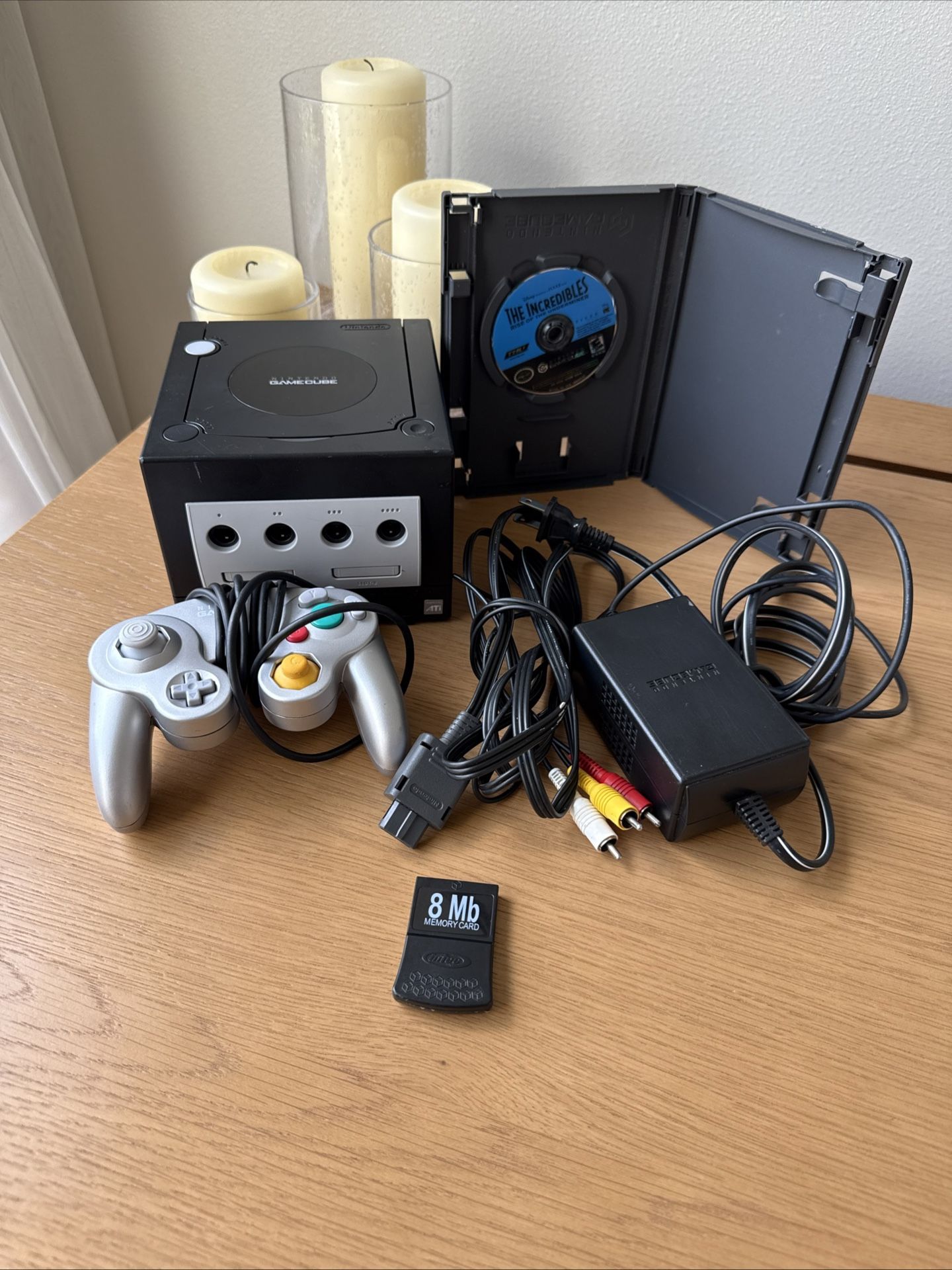Nintendo GameCube DOL-001 Console Bundle with Controller, Memory Card & Game!