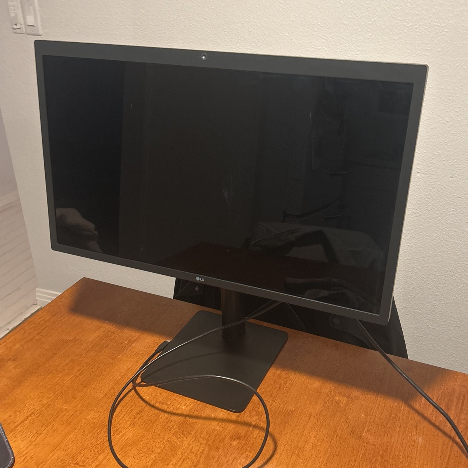LG Monitor 28inch 