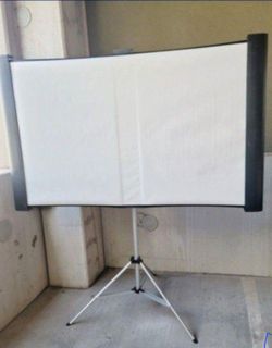Portable Projector Screen Accolade DUET 60" X 39" $50  Firm