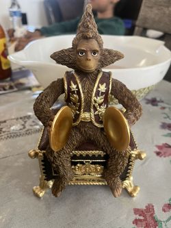 The Phatom Of The Opera Monkey