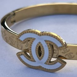 Women’s Bracelet 