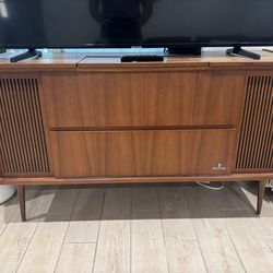 GRUNDIG MID CENTURY TEAK MEDIA CONSOLE