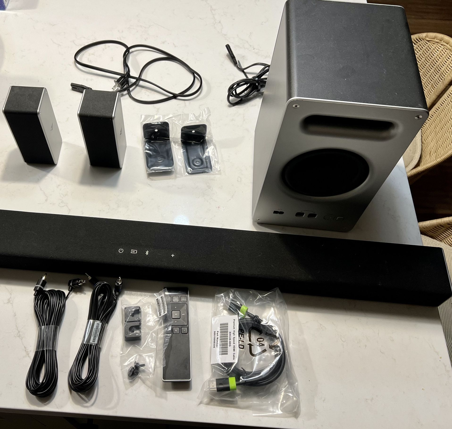Visio Smartcast 5.1 Surround Soundbar SB3651