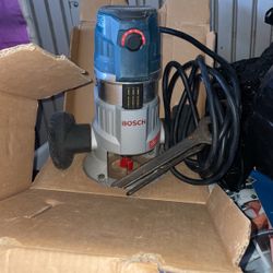 Bosch Router 2.3 Hp 