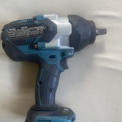 Makita Brushless Cordless High Torque 1/2   Impact Wrench (Tool-Only)