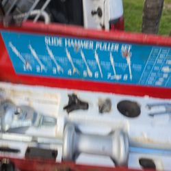 Slide hammer puller set