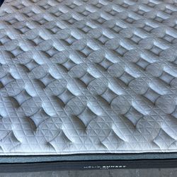 Pristine King Helix Luxe Sunset Mattress 
