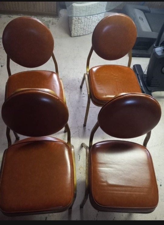 4 Leather Chairs